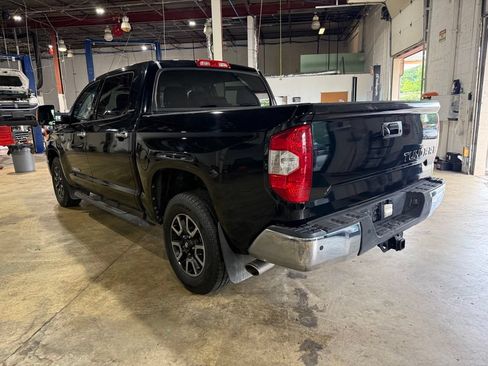 Used 2014 Toyota Tundra Limited w/ Limited Premium Package AWD/4WD image 6