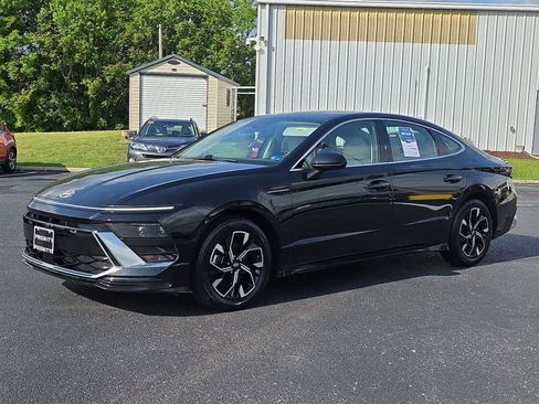 Used 2024 Hyundai Sonata SEL FWD image 1