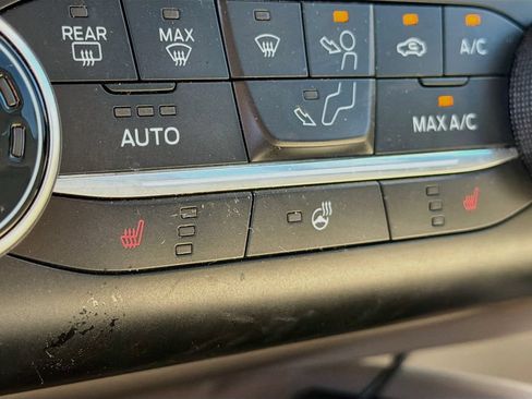 Used 2020 Ford Escape SEL AWD/4WD image 22