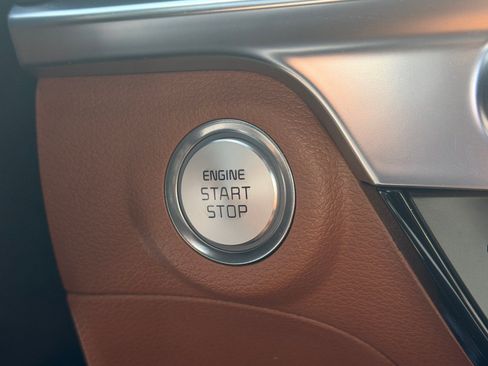 Certified 2025 Kia Telluride SX X-Line AWD/4WD image 39