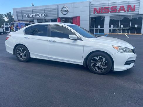 Used 2016 Honda Accord LX image 1