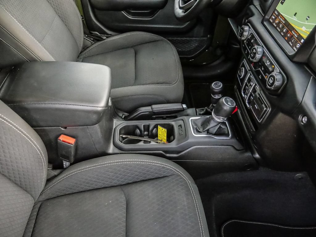 Used 2021 Jeep Wrangler Unlimited Sport AWD/4WD image 18