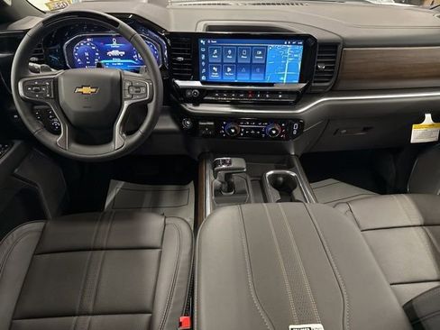 New 2026 Chevrolet Silverado 1500 High Country w/ Technology Package AWD/4WD image 23