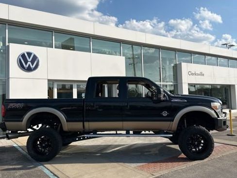 Used 2013 Ford F250 Lariat w/ Lariat Ultimate Pkg AWD/4WD image 4