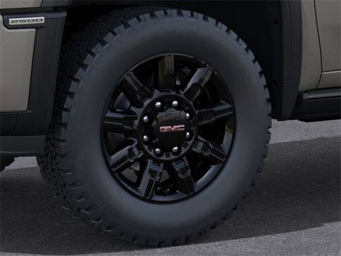 New 2026 GMC Sierra 2500 AT4 w/ AT4 Premium Plus Package image 9