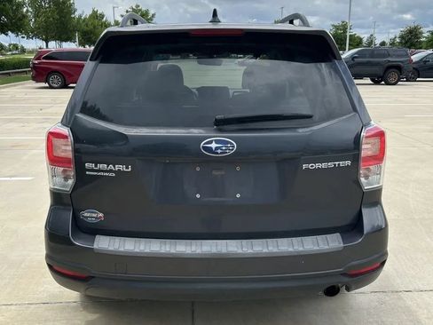 Used 2018 Subaru Forester 2.5i Limited AWD/4WD image 7