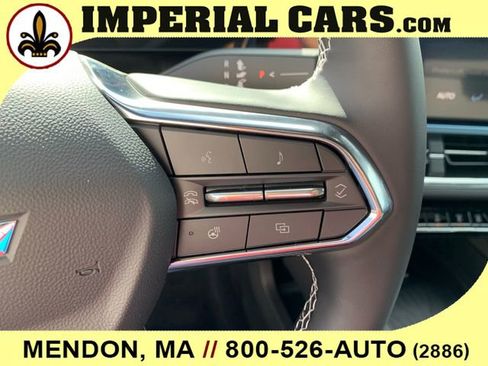 New 2026 Chevrolet Equinox EV LT image 21