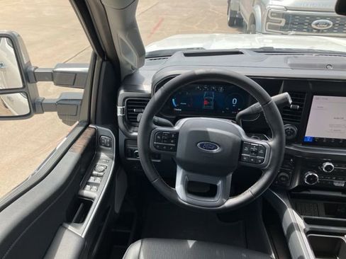 New 2025 Ford F250 Lariat w/ Lariat Ultimate Package image 21