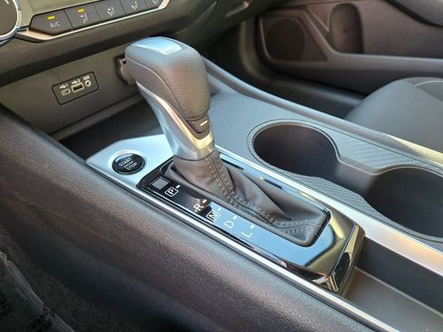New 2026 Nissan Altima 2.5 SV FWD image 12