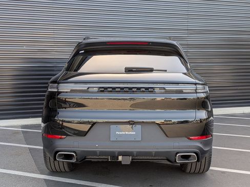 New 2026 Porsche Cayenne AWD/4WD image 10