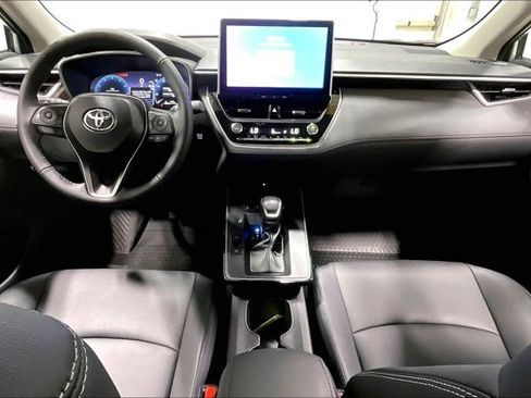 Certified 2026 Toyota Corolla Cross XLE w/ Convenience Package AWD/4WD image 16