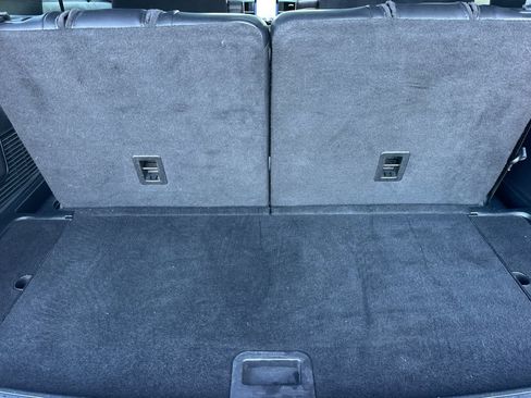 Certified 2024 Ford Explorer ST w/ Equipment Group 401A image 17