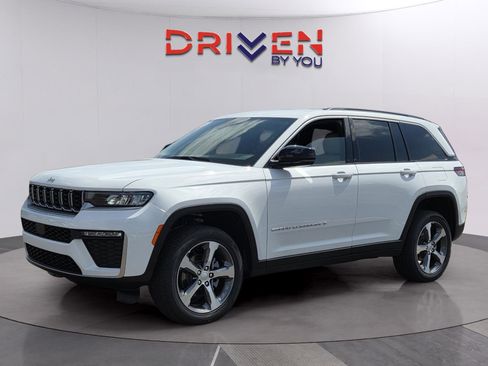 New 2026 Jeep Grand Cherokee Limited image 1