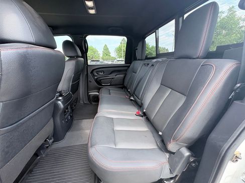 Used 2024 Nissan Titan PRO-4X w/ Pro-4x Convenience Package AWD/4WD image 7