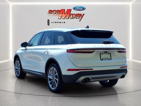Used 2023 Lincoln Corsair AWD w/ Equipment Group 101A image 6