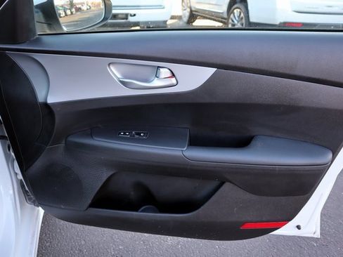 Used 2024 Kia Forte LXS image 15