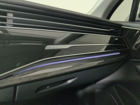 Used 2022 Audi Q7 3.0T Premium image 12