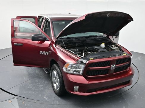 Used 2018 RAM 1500 Express w/ Express Value Package image 55