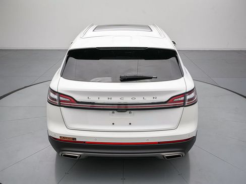 Used 2023 Lincoln Nautilus Reserve w/ Equipment Group 201A FWD image 5