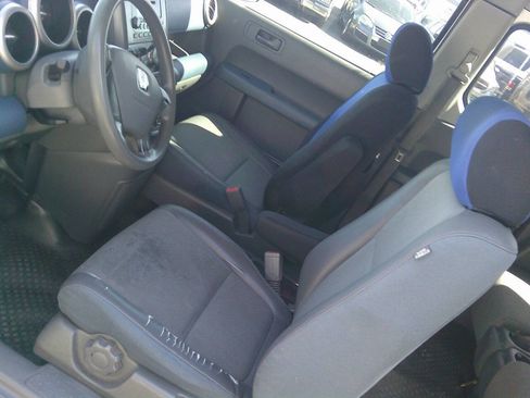 Used 2005 Honda Element EX image 6
