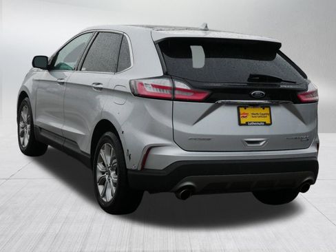 Certified 2019 Ford Edge Titanium w/ Equipment Group 301A AWD/4WD image 5
