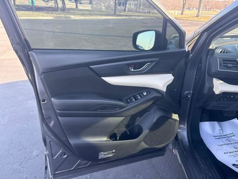 Used 2022 Subaru Ascent Premium w/ Convenience Package image 18