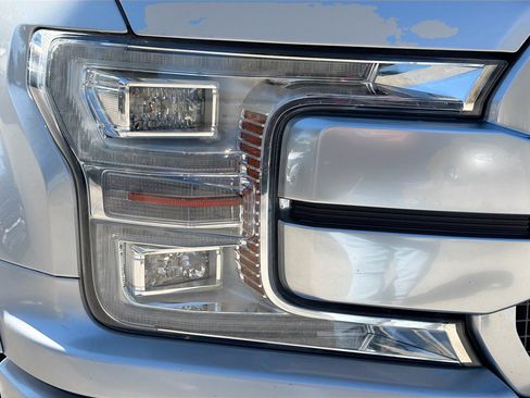 Used 2019 Ford F150 Platinum AWD/4WD image 9