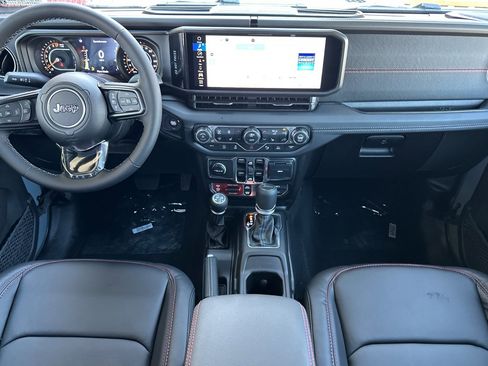 New 2026 Jeep Gladiator Rubicon image 13