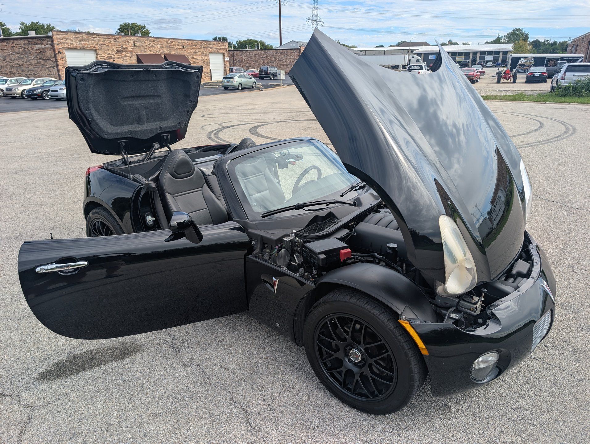 Used 2006 Pontiac Solstice Convertible w/ Premium Package RWD image 57