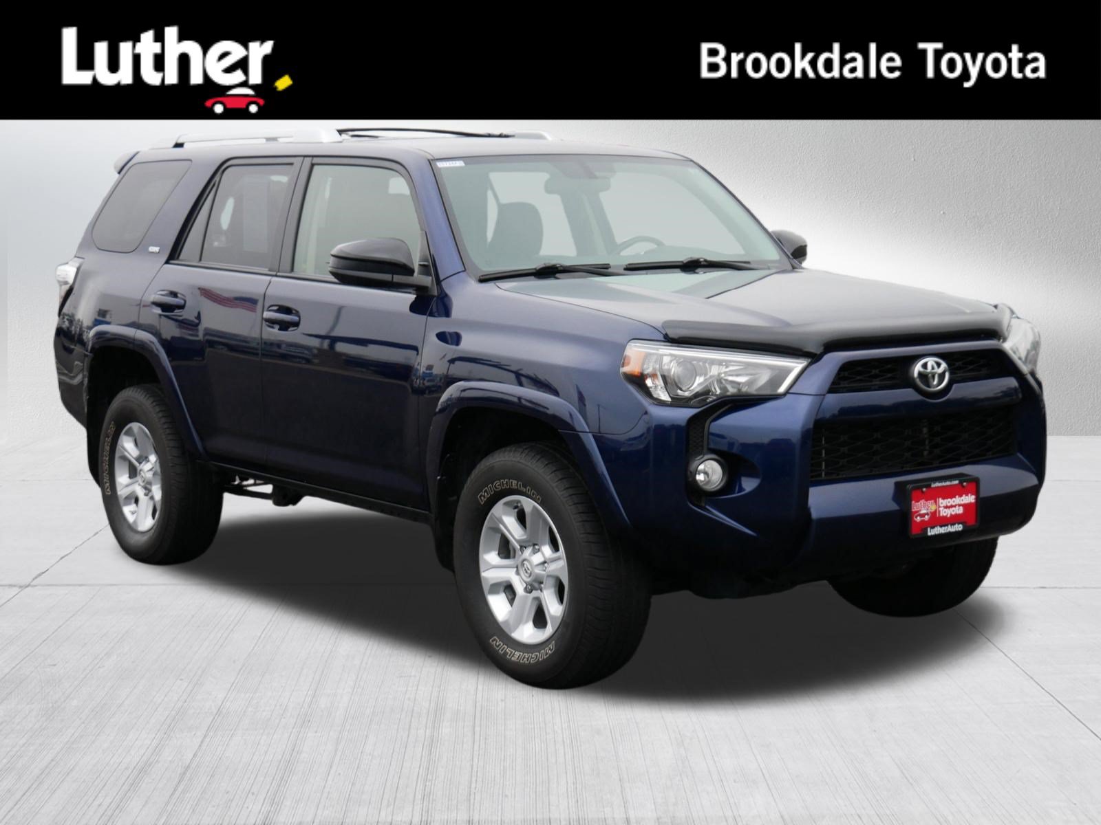 Certified 2018 Toyota 4Runner SR5 w/ Convenience Package AWD/4WD image 1