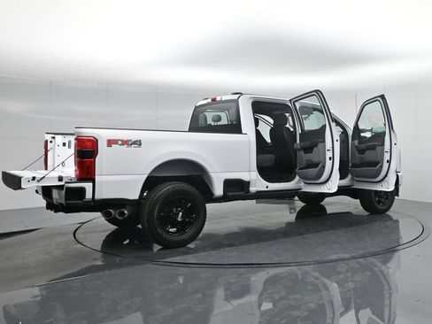 Used 2024 Ford F250 XL w/ STX Appearance Package AWD/4WD image 24