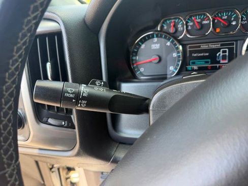 Used 2019 Chevrolet Silverado 1500 LT AWD/4WD image 34