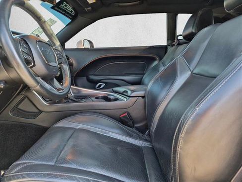 Used 2015 Dodge Challenger R/T Plus RWD image 16