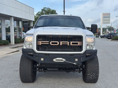 Used 2016 Ford F250 Lariat w/ Lariat Interior Package AWD/4WD image 3