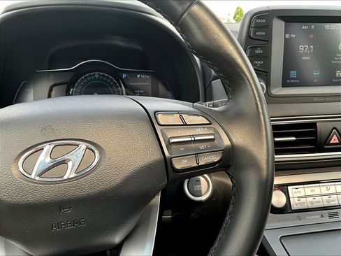 Used 2021 Hyundai Kona Limited FWD image 11