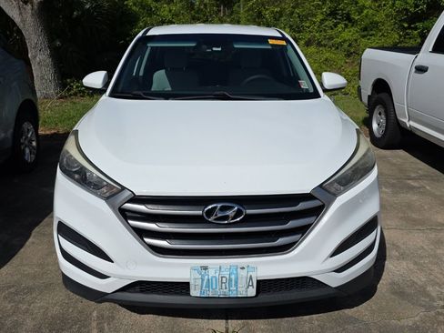 Used 2018 Hyundai Tucson SE image 11