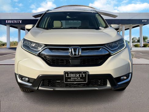 Used 2017 Honda CR-V Touring image 4
