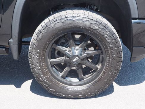 Used 2024 Chevrolet Silverado 3500 LTZ w/ LTZ Plus Package AWD/4WD image 10