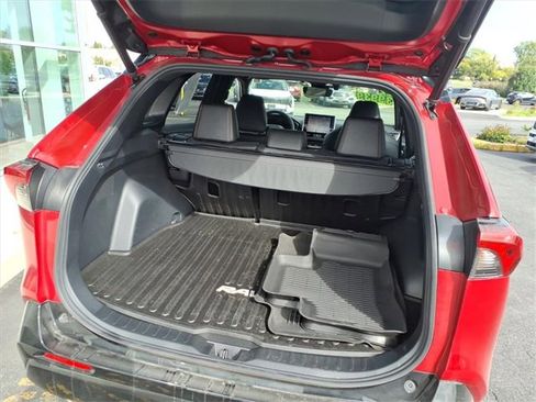 Used 2022 Toyota RAV4 XSE w/ Weather Package image 18
