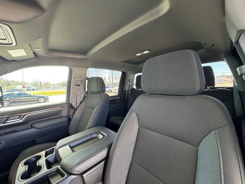 Used 2025 Chevrolet Silverado 3500 LT w/ Safety Package image 14