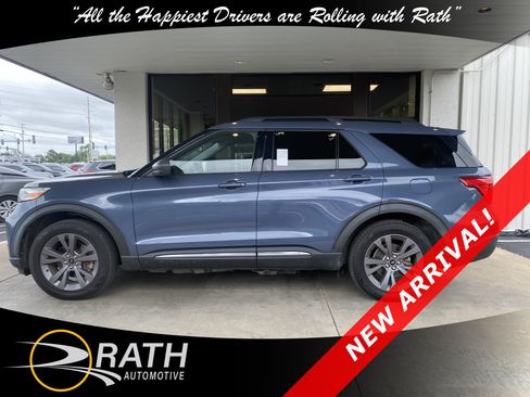 Used 2021 Ford Explorer XLT w/ Equipment Group 202A RWD image 10