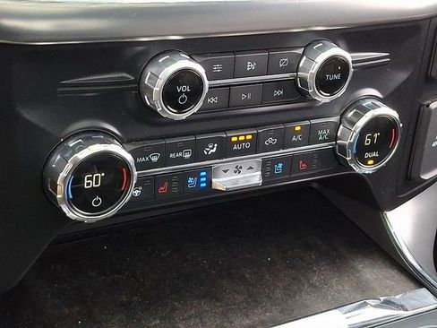 Used 2021 Ford F150 Lariat w/ Equipment Group 502A High AWD/4WD image 15