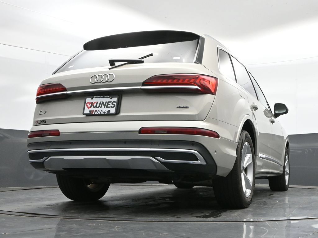 Used 2022 Audi Q7 2.0T Premium Plus w/ Premium Plus Package AWD/4WD image 41