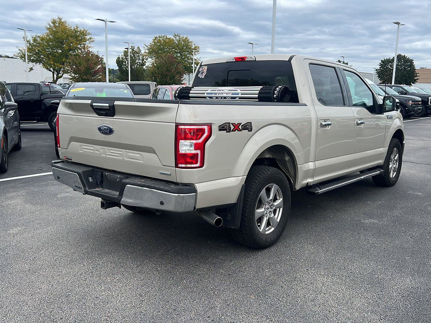 Used 2018 Ford F150 XLT w/ Equipment Group 302A Luxury AWD/4WD image 6