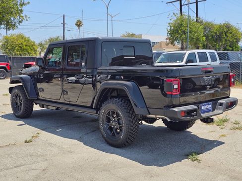 New 2026 Jeep Gladiator Willys AWD/4WD image 5