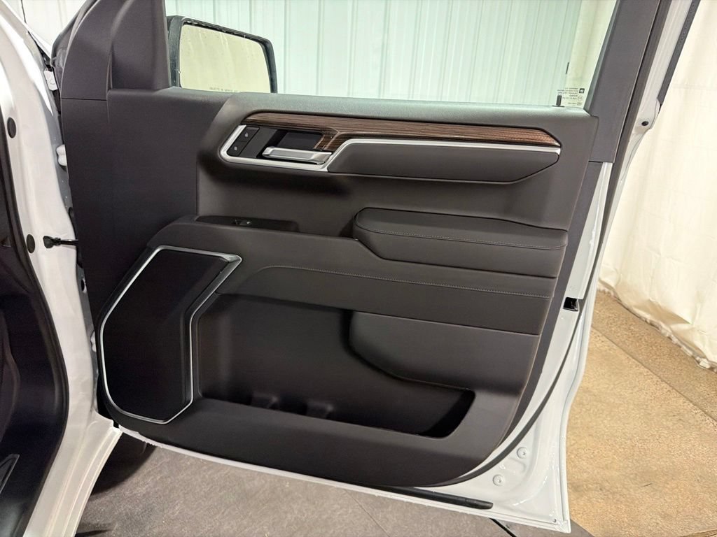 New 2026 Chevrolet Silverado 1500 RST AWD/4WD image 21
