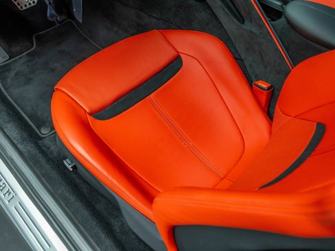 Certified 2024 Ferrari Roma RWD image 18