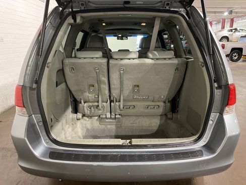 Used 2010 Honda Odyssey EX-L image 5