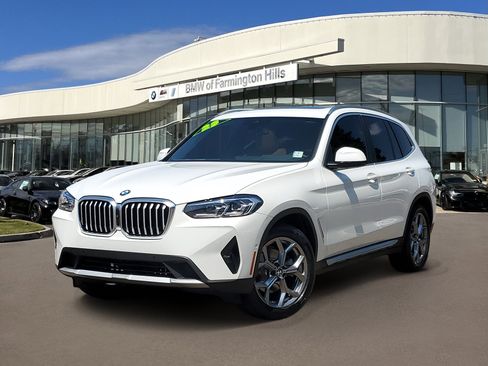 Used 2023 BMW X3 xDrive30i w/ Premium Package AWD/4WD image 1
