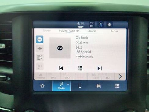 Used 2024 RAM 1500 Lone Star image 46